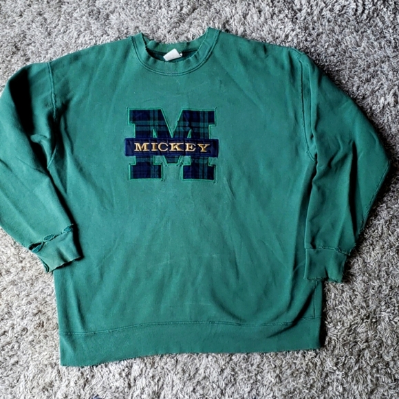 Disney Tops - VTG MICKEY PLAID GREEN SWEATSHIRT DISTRESSED THRASHED XXL DISNEY STORE